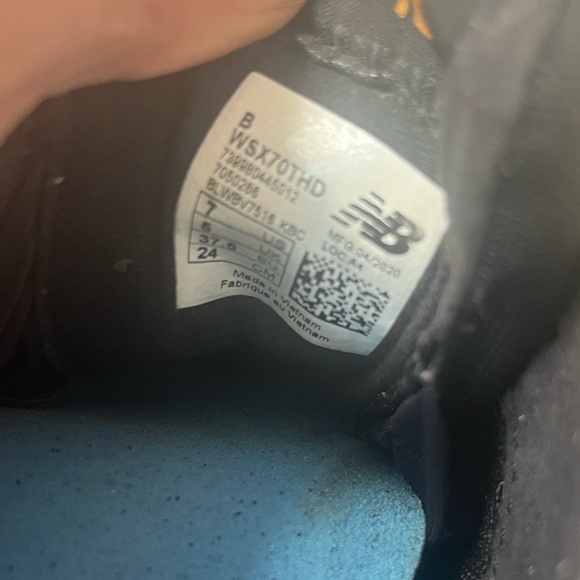 New Balance Leopard Sneakers - Picture 5 of 5